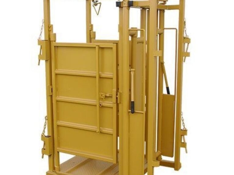Palp-Cage-with-Slick-Door-by-Sioux-Steel_large