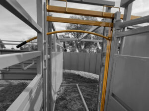 SLIDING ALLEY GATE OPN
