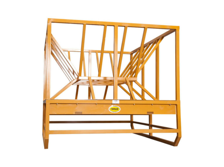 Sioux-Hay-Grain-Feeder-Durable
