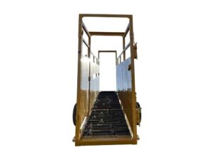 Sioux-Steel-Portable-Loading-Chute-cleated-rubber-floor